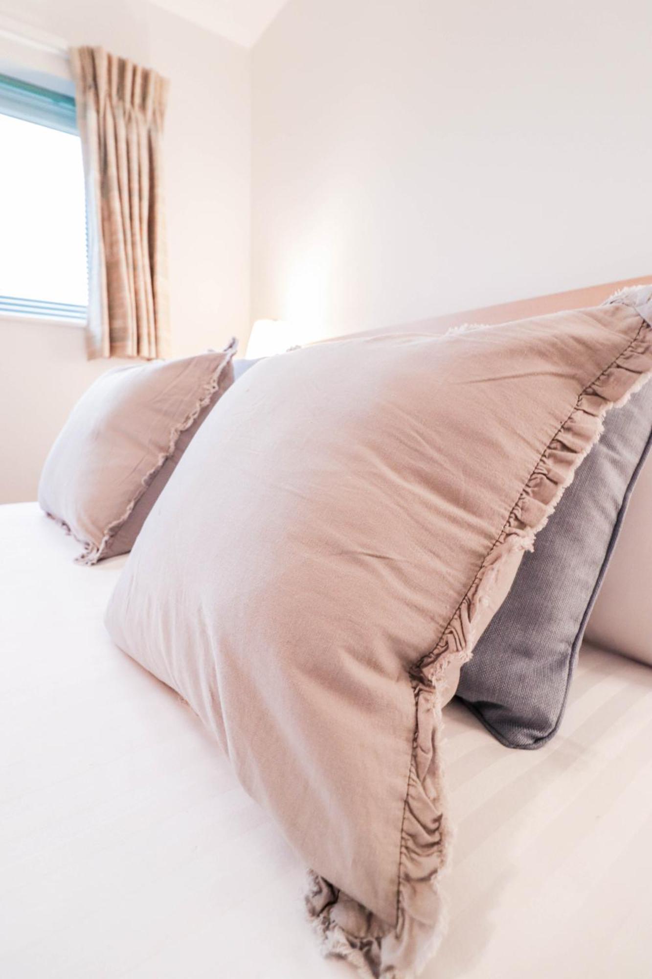 Bright And Spacious Contractor House L Parking! Borehamwood Ngoại thất bức ảnh