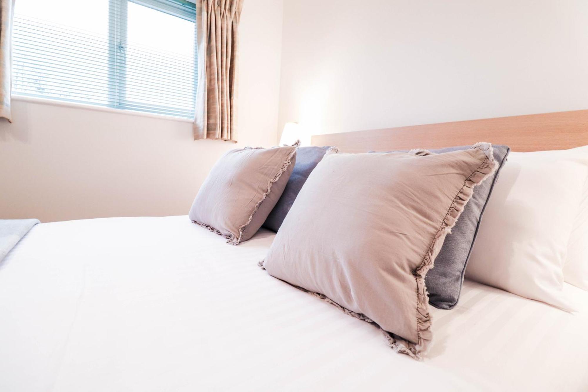 Bright And Spacious Contractor House L Parking! Borehamwood Ngoại thất bức ảnh