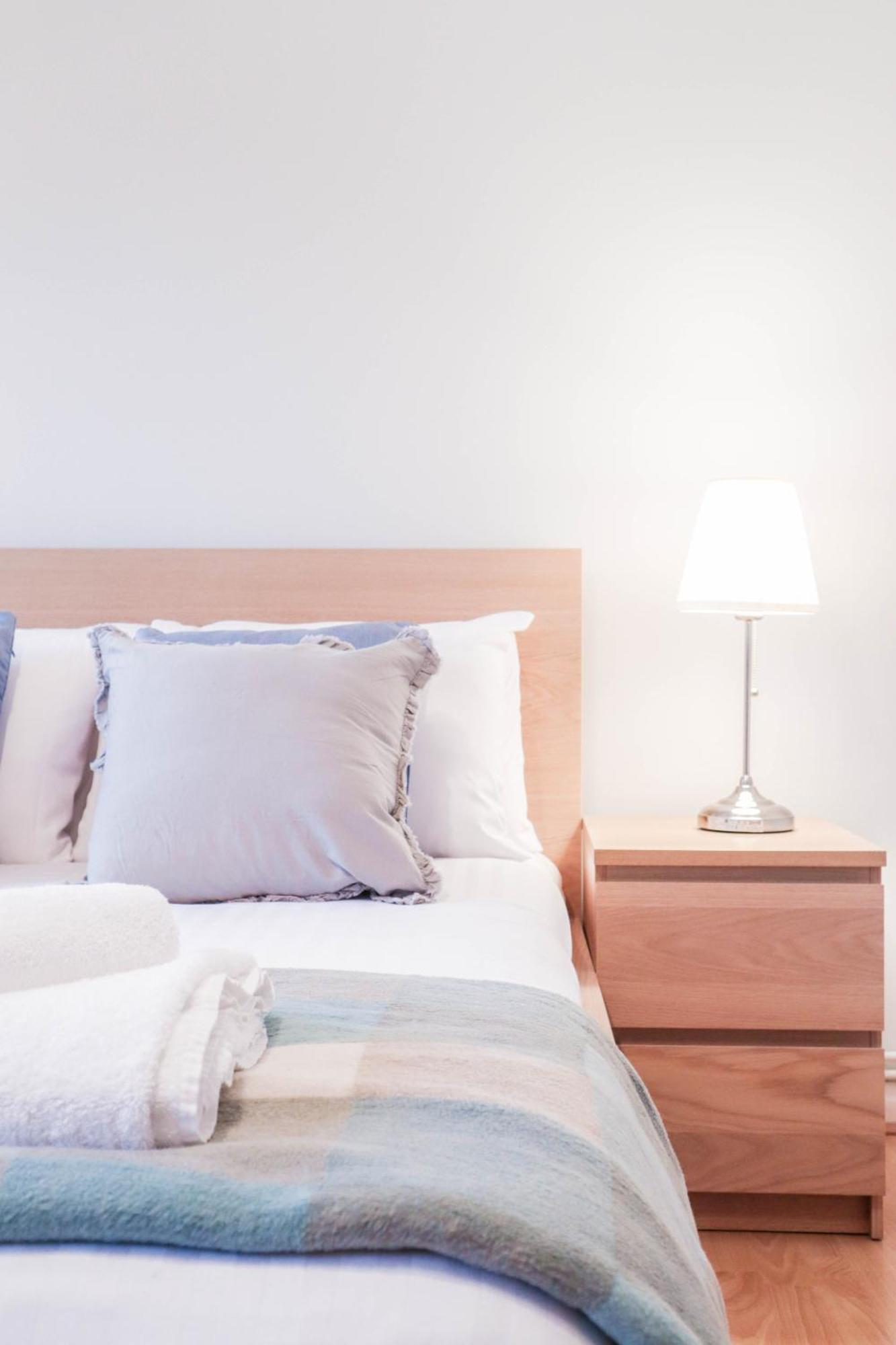 Bright And Spacious Contractor House L Parking! Borehamwood Ngoại thất bức ảnh