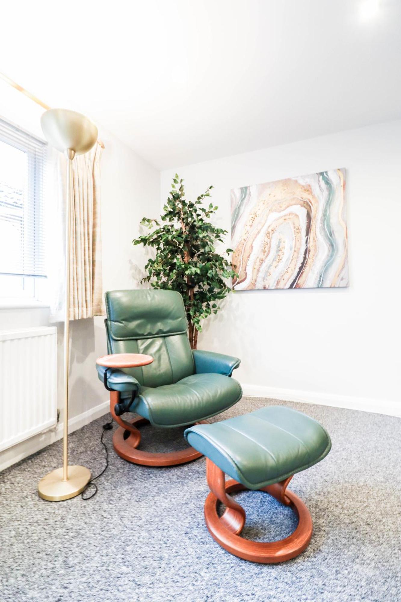 Bright And Spacious Contractor House L Parking! Borehamwood Ngoại thất bức ảnh